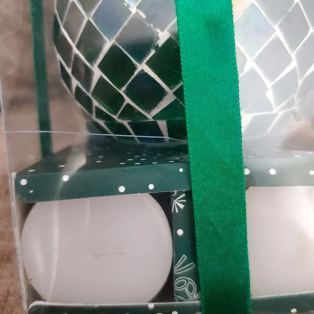 Pier 1 Imports Green Mosaic Tea Light Holder Gift Set With 8 Tea Lights NOS - Picture 5 of 5